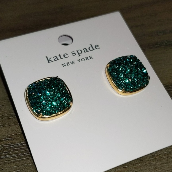 NEW Kate Spade Clay Pave Small Square Studs - Picture 5 of 7